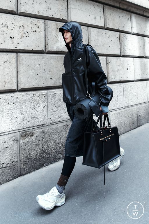 PF26 Balenciaga Look 76