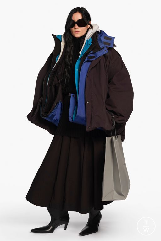 RS 26 Balenciaga Look 15