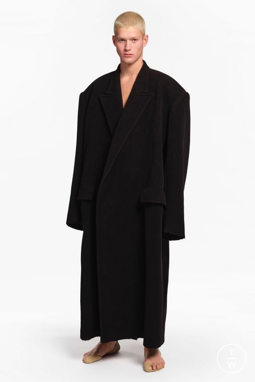 RS 26 Balenciaga Look 5