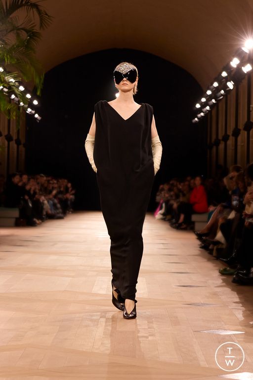 SS26 Balenciaga Look 1