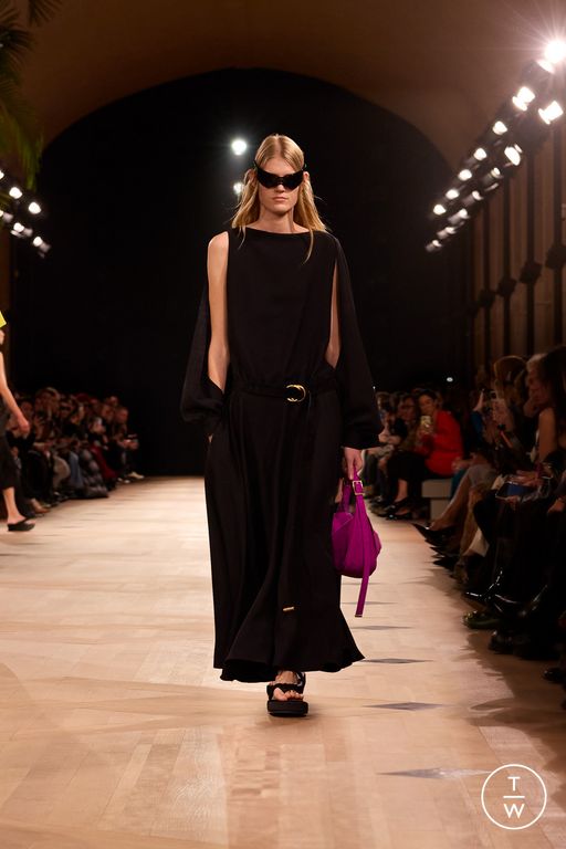 SS26 Balenciaga Look 28