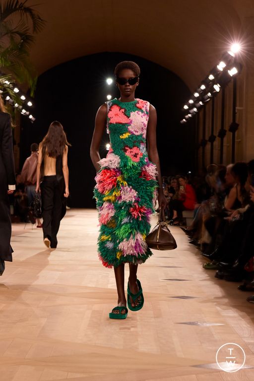 SS26 Balenciaga Look 37