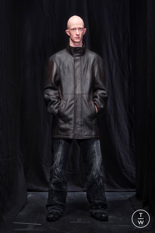 FW25 Balenciaga Look 19