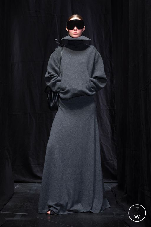 FW25 Balenciaga Look 24