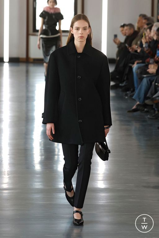 FW25 Bally Look 8