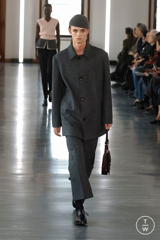 FW25 Bally Look 38