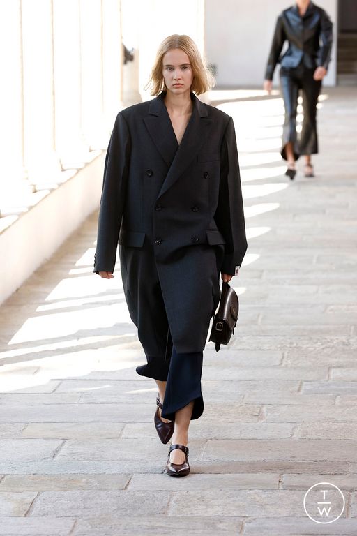SS25 Bally Look 8
