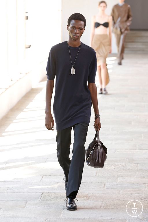 SS25 Bally Look 18
