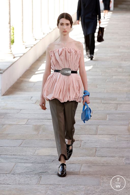 SS25 Bally Look 22
