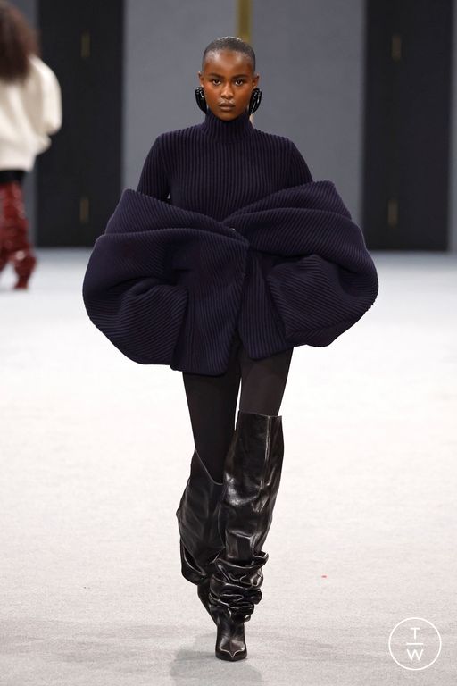 FW25 Balmain Look 23