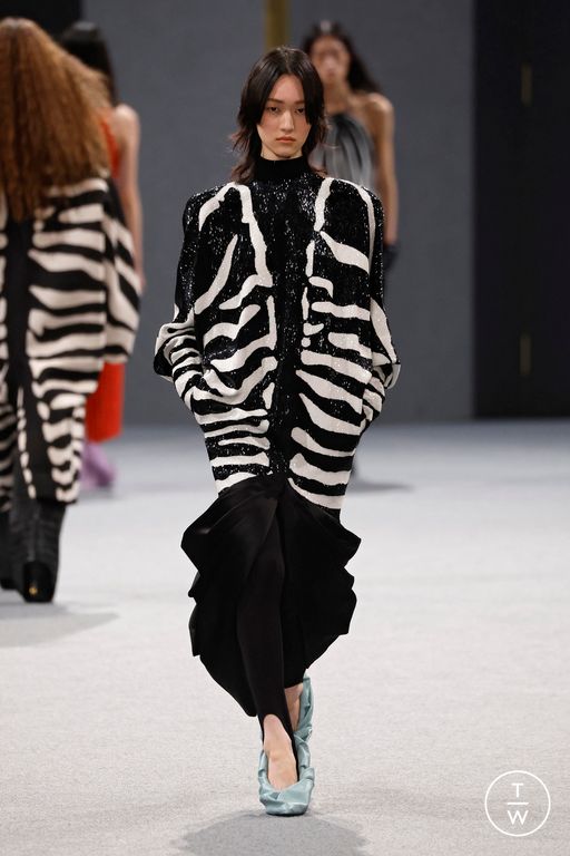FW25 Balmain Look 38