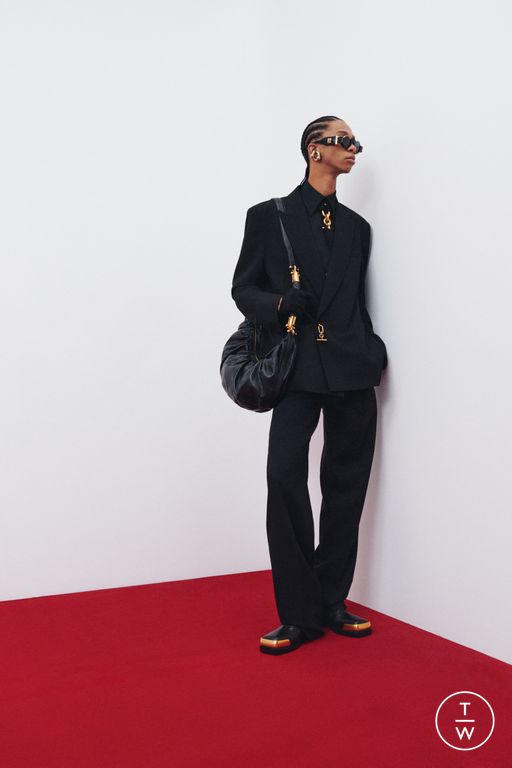 RS 26 Balmain Look 30
