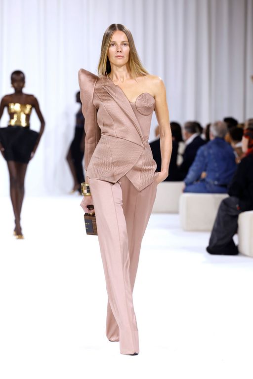 Spring-Summer 2025 Balmain Look 34