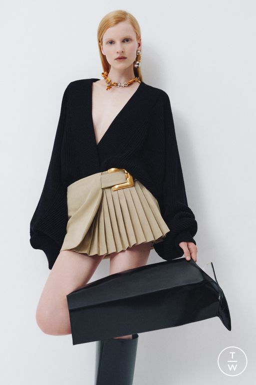 RS 26 Balmain Look 29