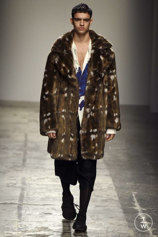 FW19 BED j.w. FORD Look 10