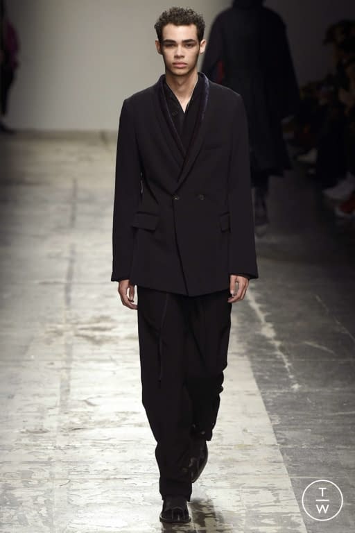 FW19 BED j.w. FORD Look 15