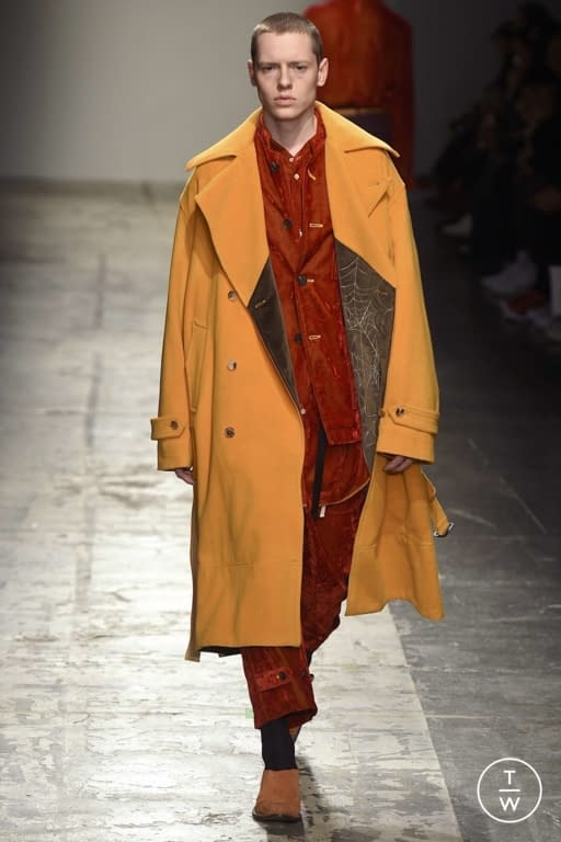 FW19 BED j.w. FORD Look 21