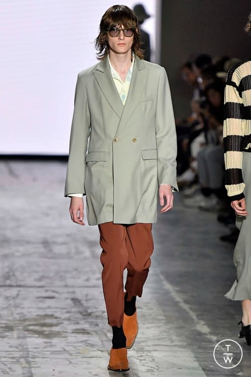 SS20 BED j.w. FORD Look 16