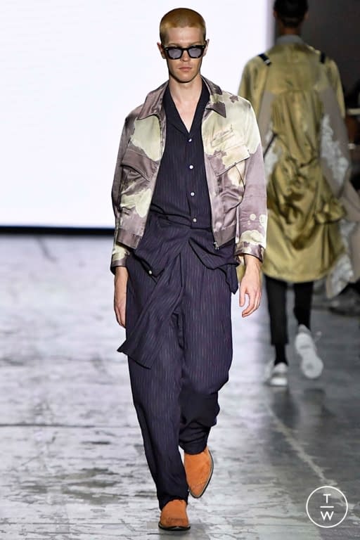 SS20 BED j.w. FORD Look 19