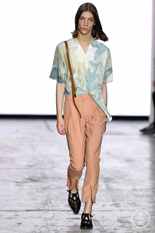 SS20 BED j.w. FORD Look 24