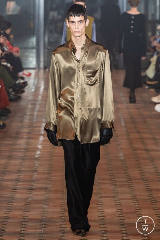 FW24 BED j.w. FORD Look 7