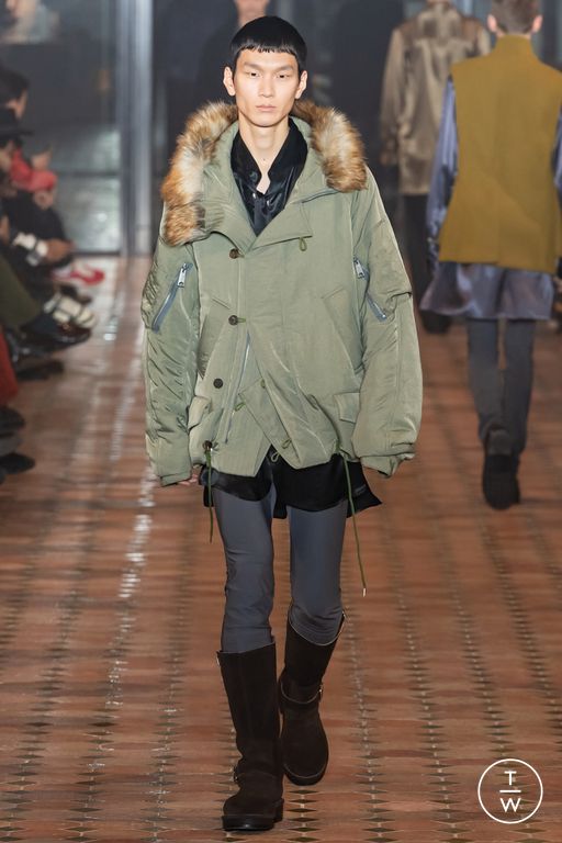 FW24 BED j.w. FORD Look 10