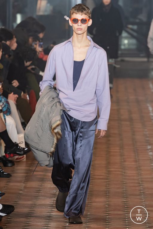 FW24 BED j.w. FORD Look 15