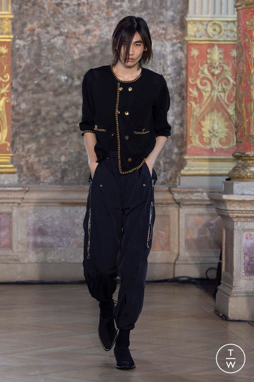SS24 BED j.w. FORD Look 17