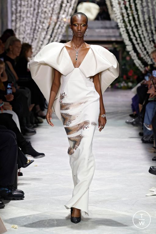 FW25 Bibhu Mohapatra Look 43