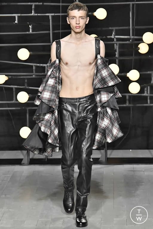 SS19 Blindness Look 13