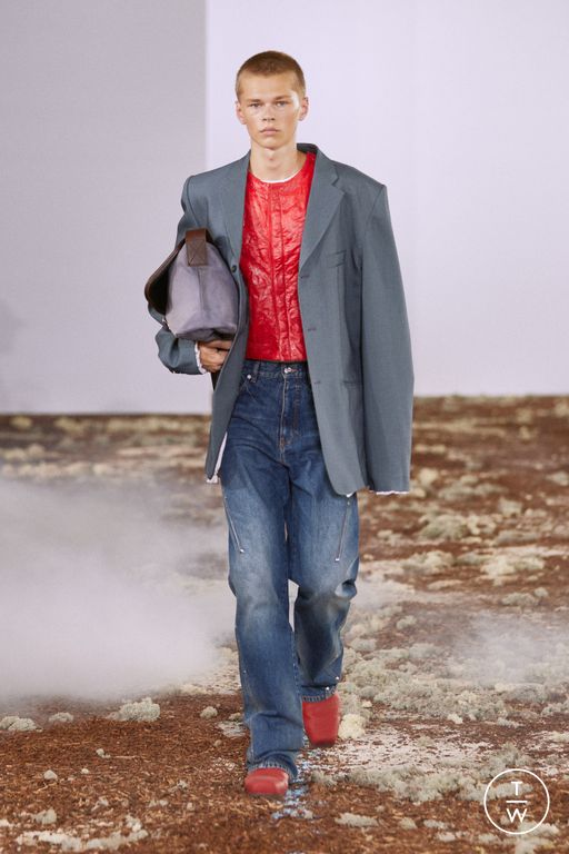 SS 26 Bluemarble Look 10