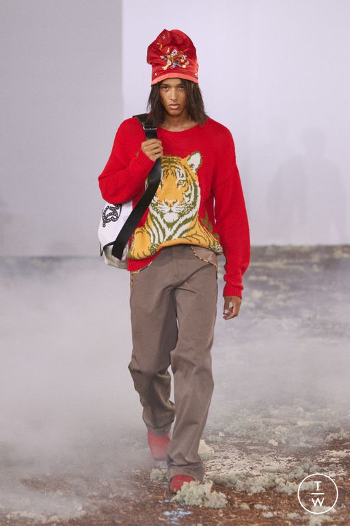 SS 26 Bluemarble Look 20
