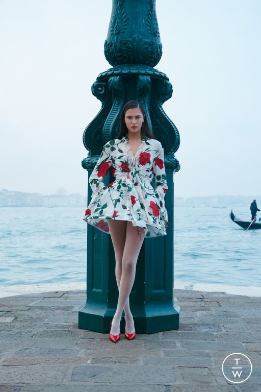 PF26 Blumarine Look 2