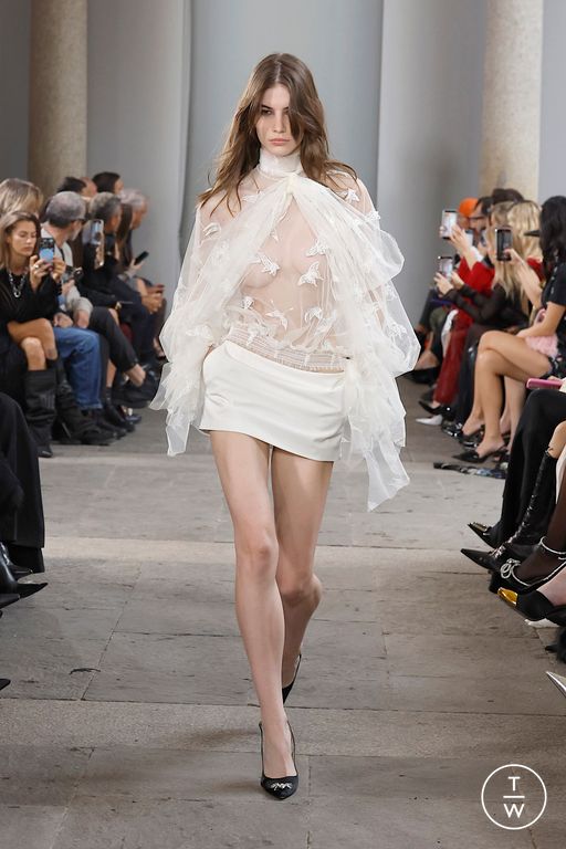 SS26 Blumarine Look 37