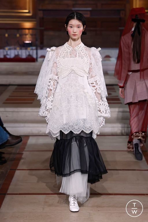 FW25 Bora Aksu Look 25