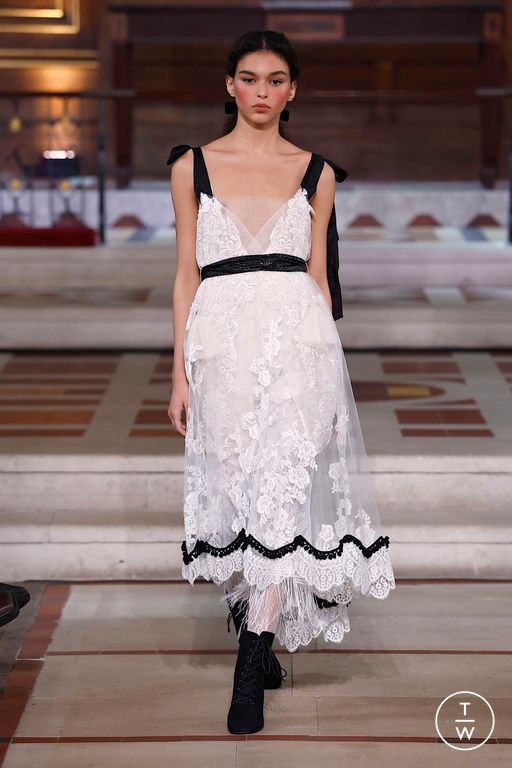 FW25 Bora Aksu Look 27