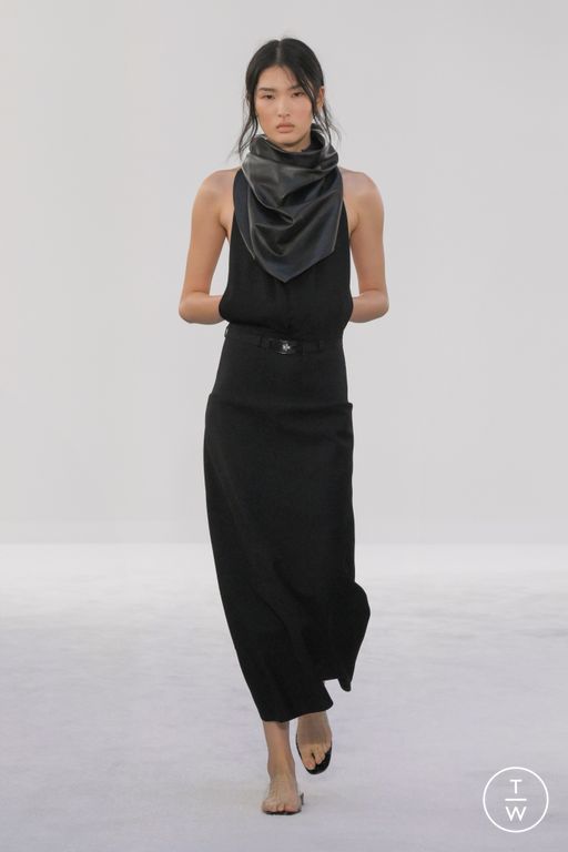 Spring-Summer 2025 Brandon Maxwell Look 42