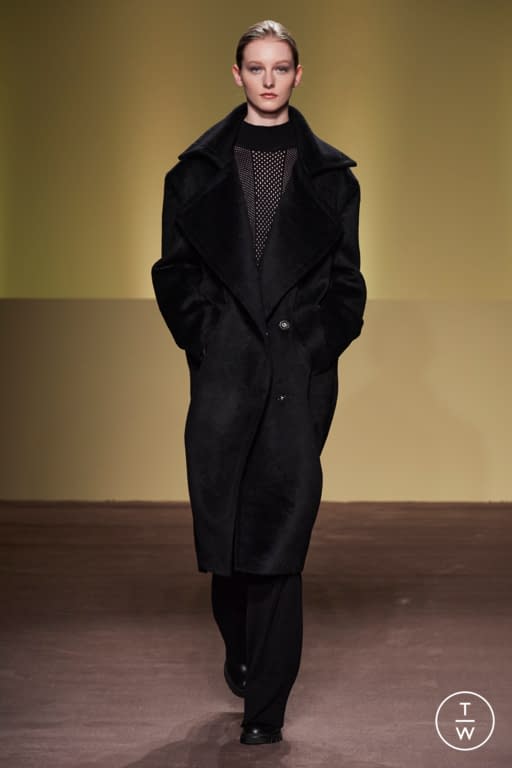 FW21 BUDAPEST SELECT Look 33
