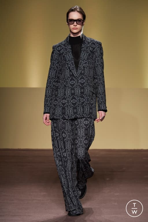 FW21 BUDAPEST SELECT Look 34