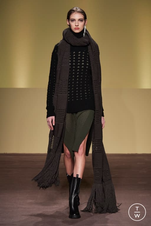 FW21 BUDAPEST SELECT Look 37