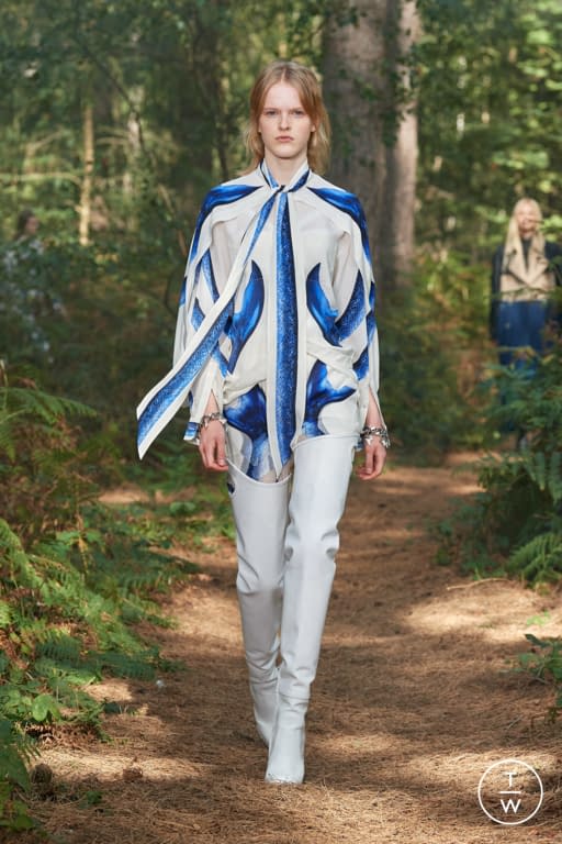 SS21 Burberry Look 4