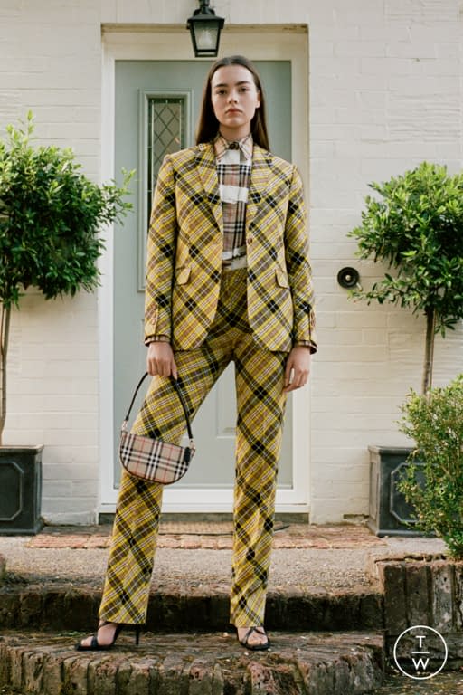 RS21 Burberry Look 1