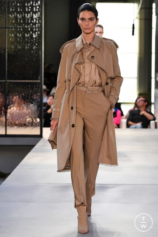 SS19 Burberry Look 41
