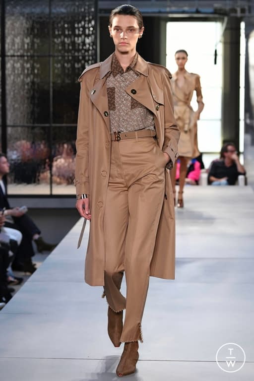 SS19 Burberry Look 42