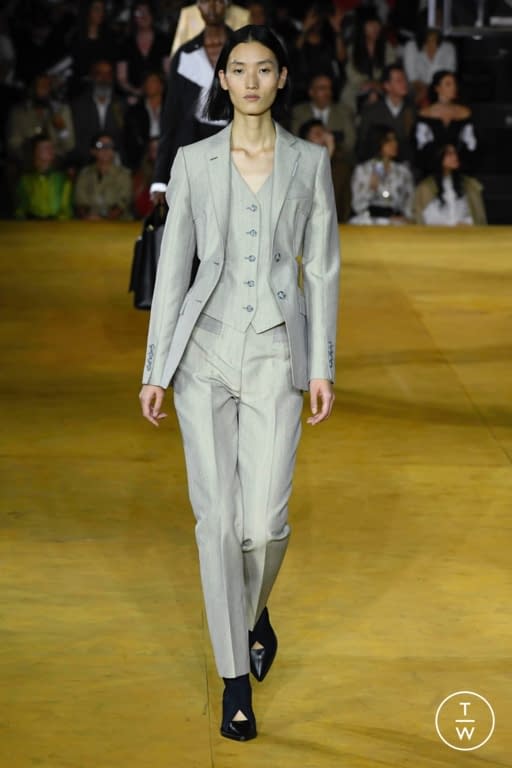 SS20 Burberry Look 40