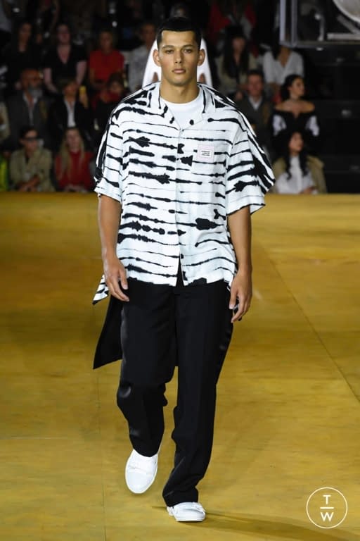 SS20 Burberry Look 64