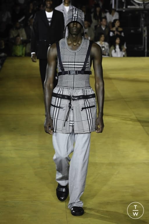 SS20 Burberry Look 80
