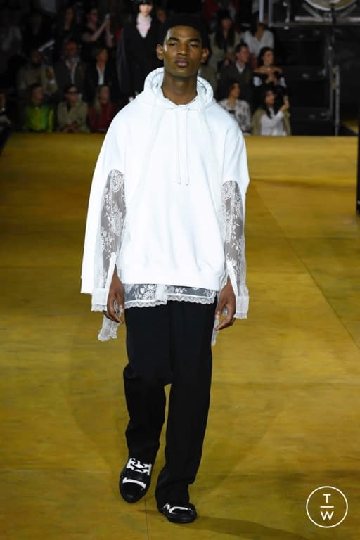 SS20 Burberry Look 94