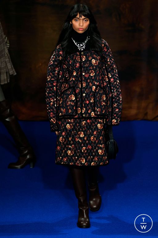 FW25 Burberry Look 7