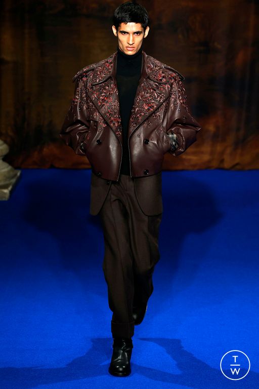 FW25 Burberry Look 55